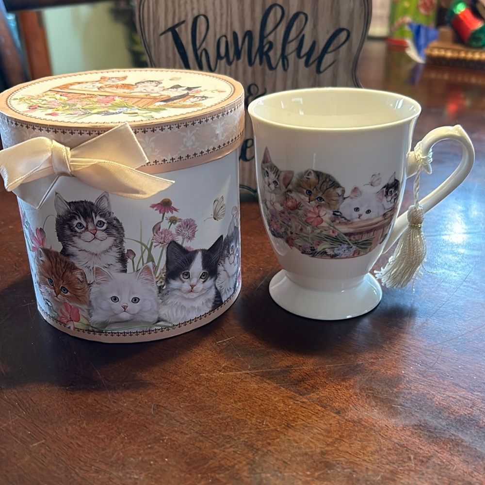 Kitty Cat Kitten Mug Cup with Gift Box New Never Used Delton Products